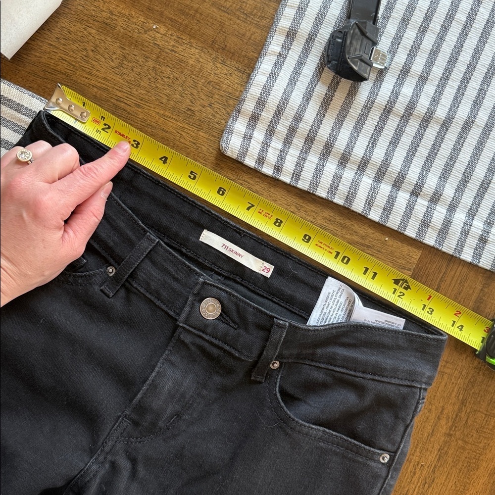 Levi’s 711 Classic Black Women's Jeans 29 - Picture 6 of 8